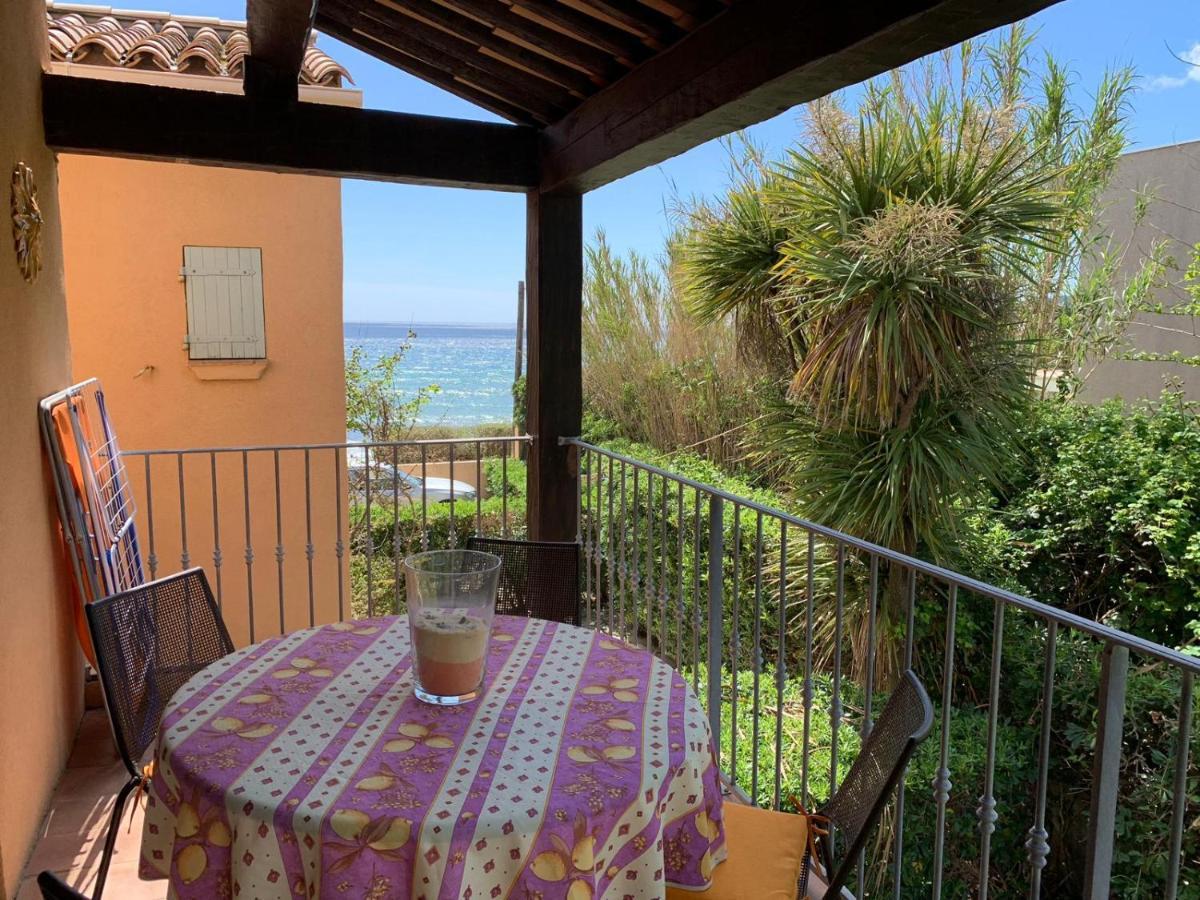 Au Bord De La Mer Cavalaire-sur-Mer Bagian luar foto