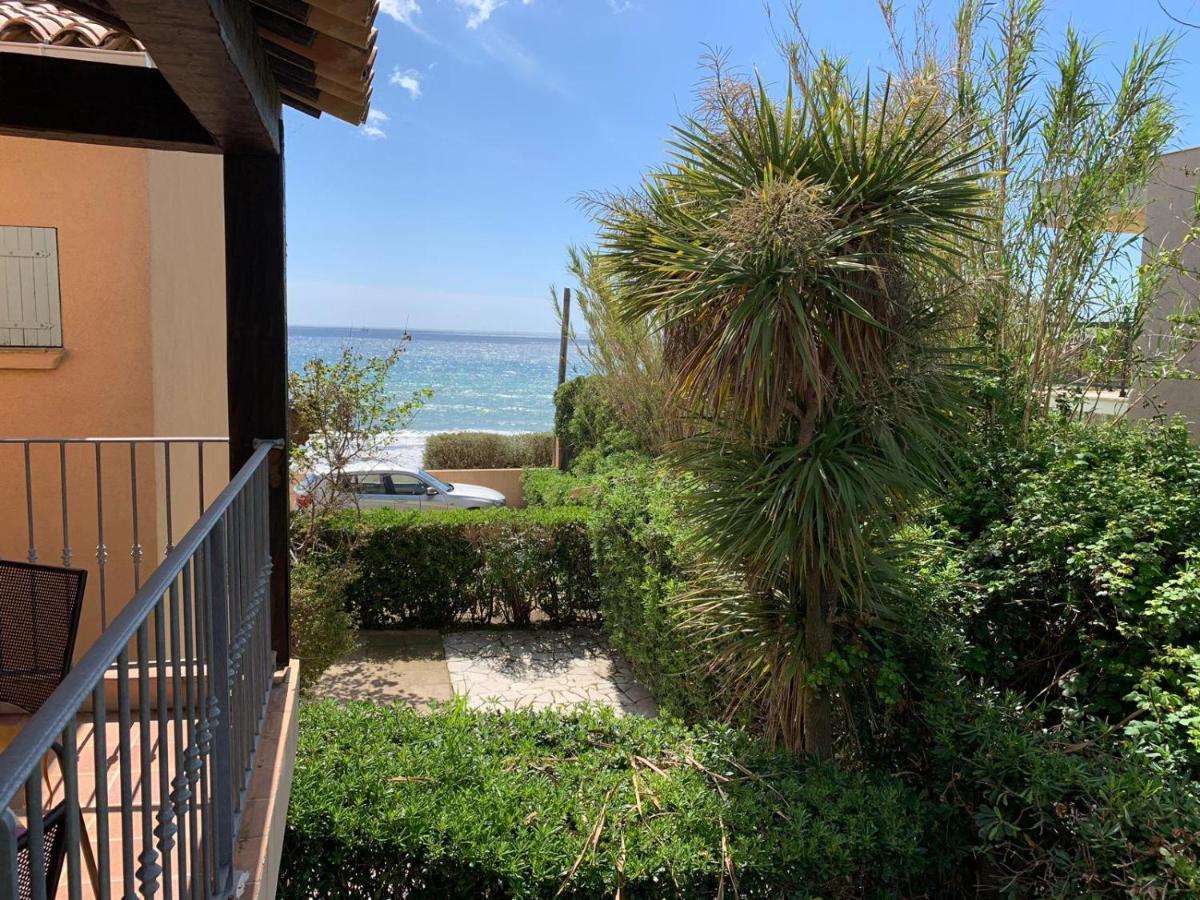 Au Bord De La Mer Cavalaire-sur-Mer Bagian luar foto